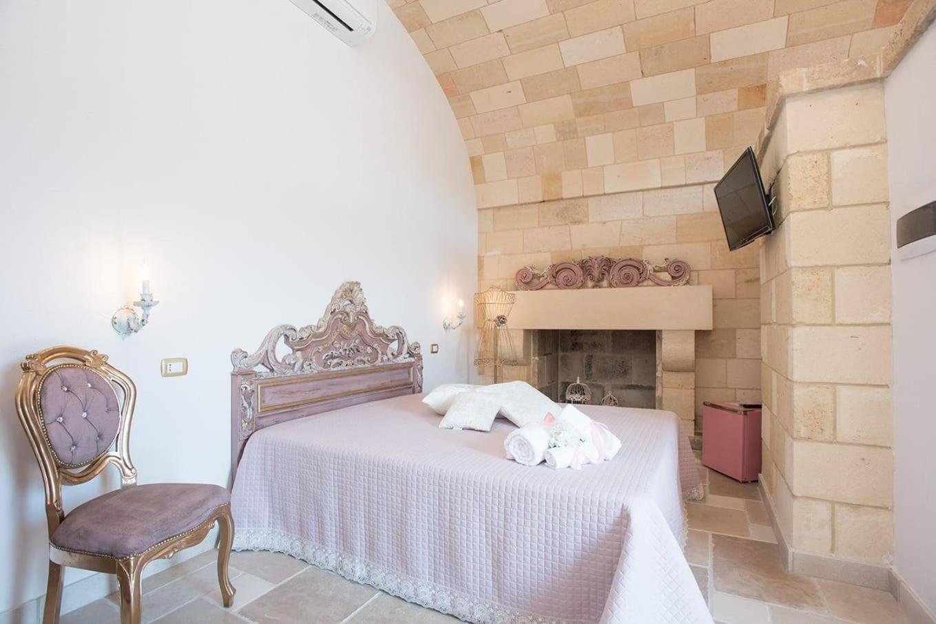 Castello Salentino B&B מלנדוניו מראה חיצוני תמונה